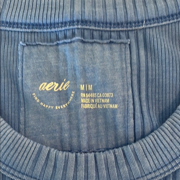 Blue Ribbed Sleeveless Top - Picture 3 of 3